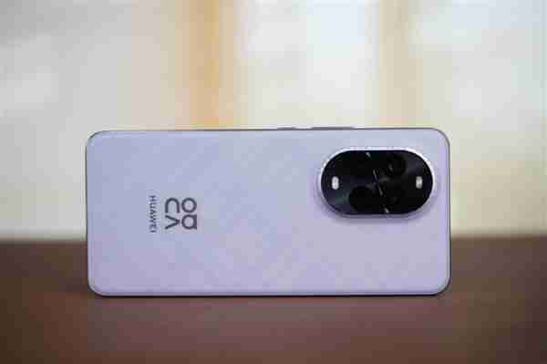 支持北斗卫星图片消息!华为nova 13 Pro图赏