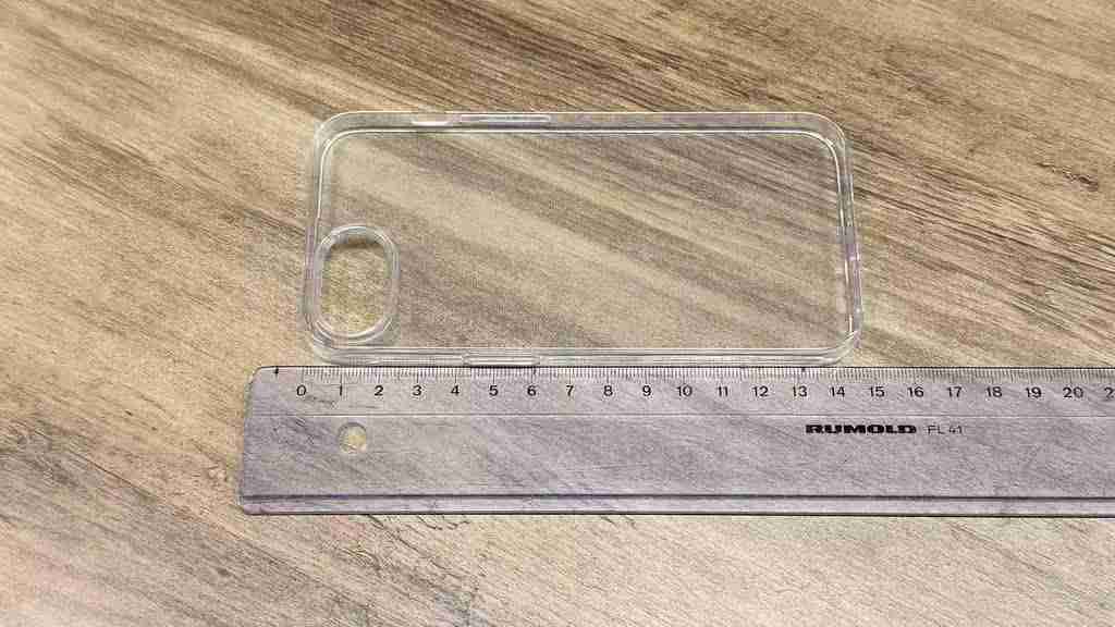 苹果iPhone SE 4手机壳曝光：单摄方案，尺寸差异恐不兼容iPhone 14手机壳