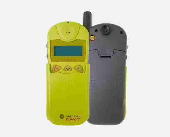 或为TCL最后一款“阿尔卡特品牌”手机T551M现身工信部，为工业5G三防手机