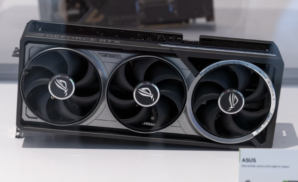 50系列显卡实体抢先看:公版纤薄高雅 非公版硕大无比