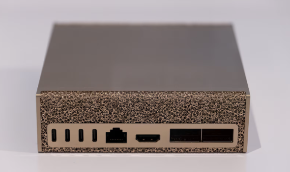 50系列显卡实体抢先看:公版纤薄高雅 非公版硕大无比