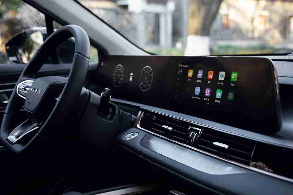 全新外观内饰设计 瑞虎5x高能版SUV售价6.99万起