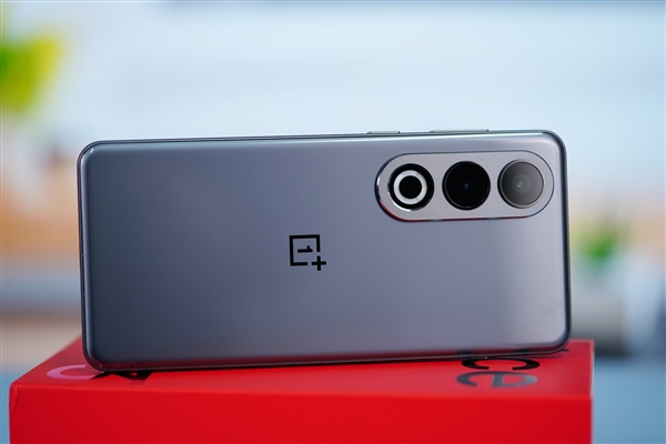 一加全新S系列曝光:天玑9300+/9400双平台 主打性价比