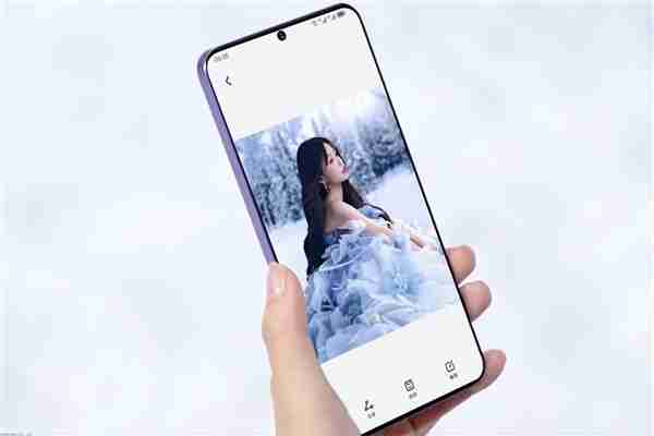 荣耀300系列定档12月2日:中杯大杯超大杯三剑齐发