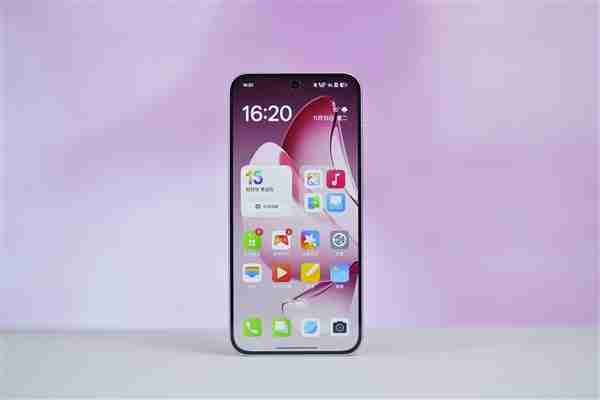 翅膀纹理灵动吸睛！OPPO Reno13图赏