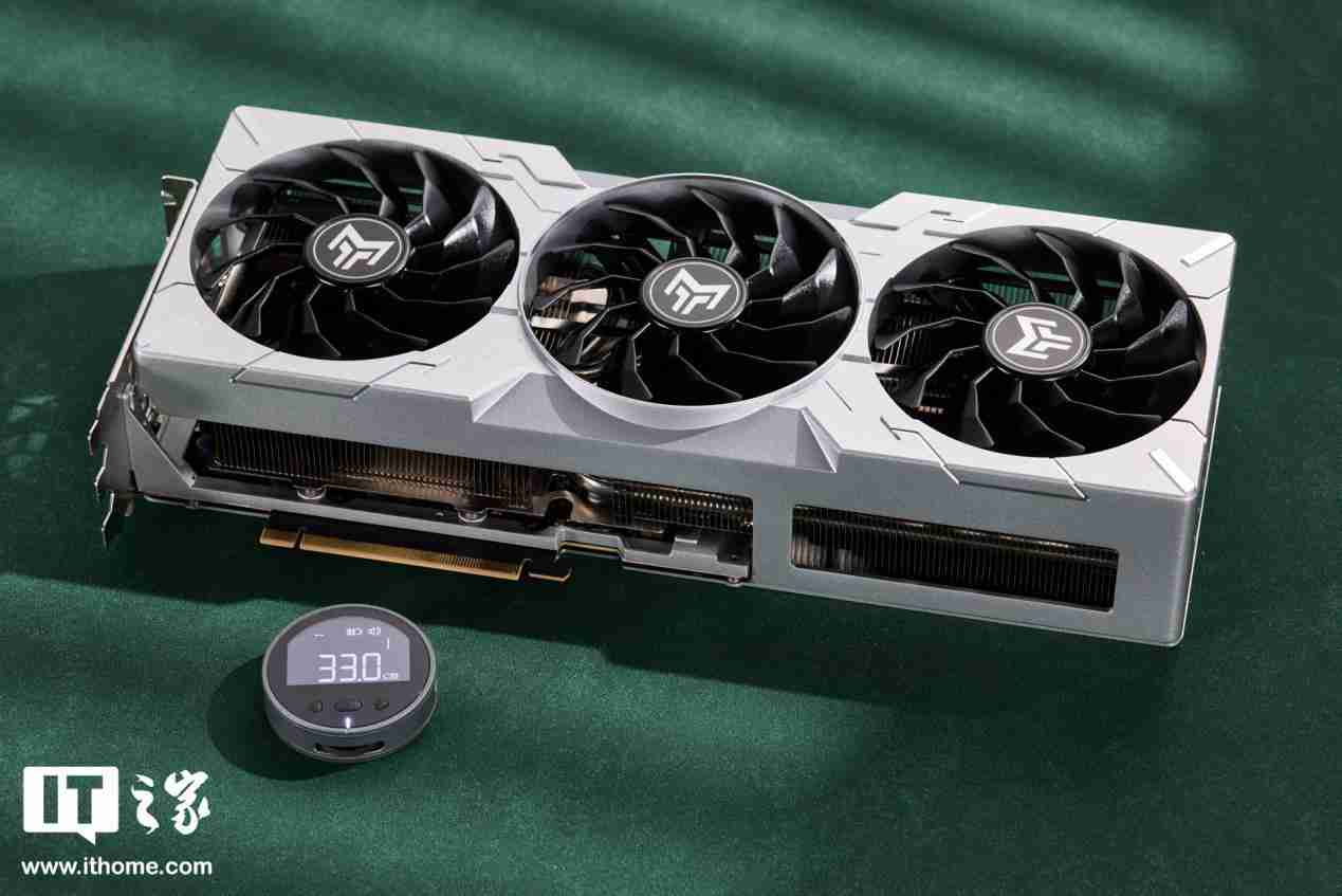 影驰 GeForce RTX 4070Ti SUPER 金属大师 Plus OC 评测:好散热榨干每一丝性能