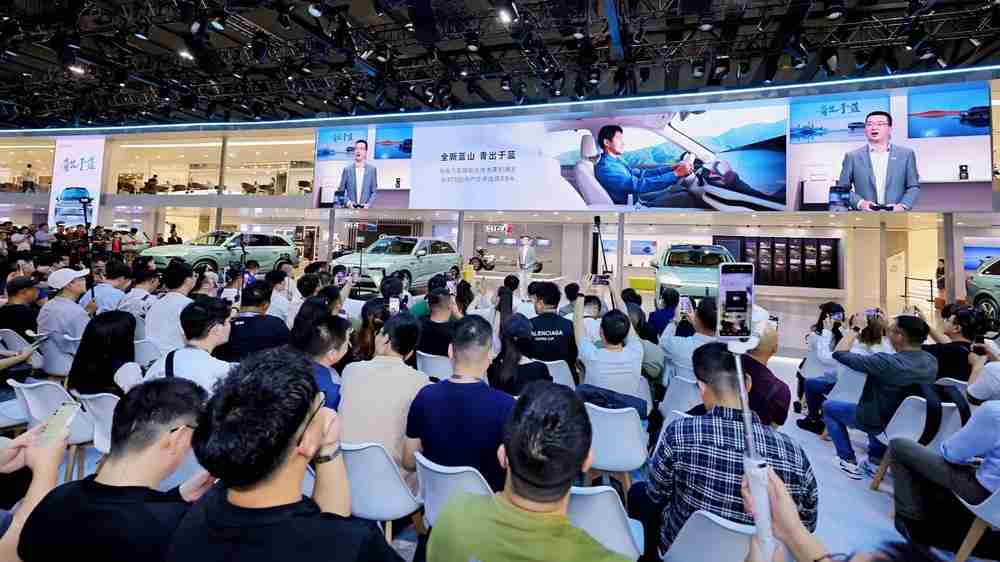 全场景NOA全国开城 长城汽车闪耀广州车展