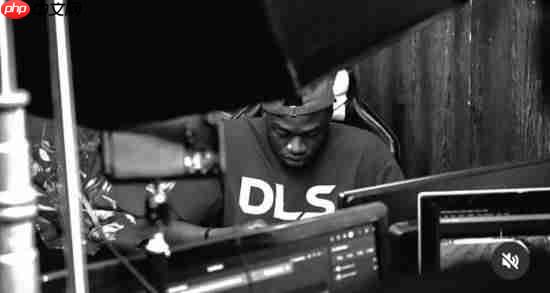 黑哥“不要命”!连玩手游100小时获吉尼斯纪录