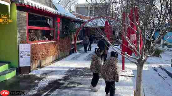 《黑神话:悟空》杨奇晒雪景图:风骚作诗一首!