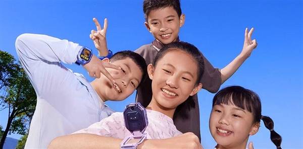 1399元!小米首款儿童手表上架:翻转设计